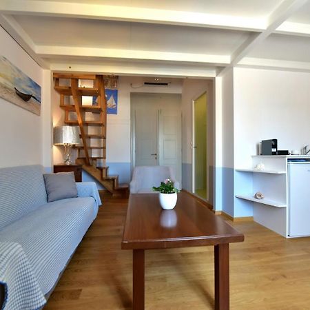 Douskos Guesthouse Đảo Hydra Ngoại thất bức ảnh